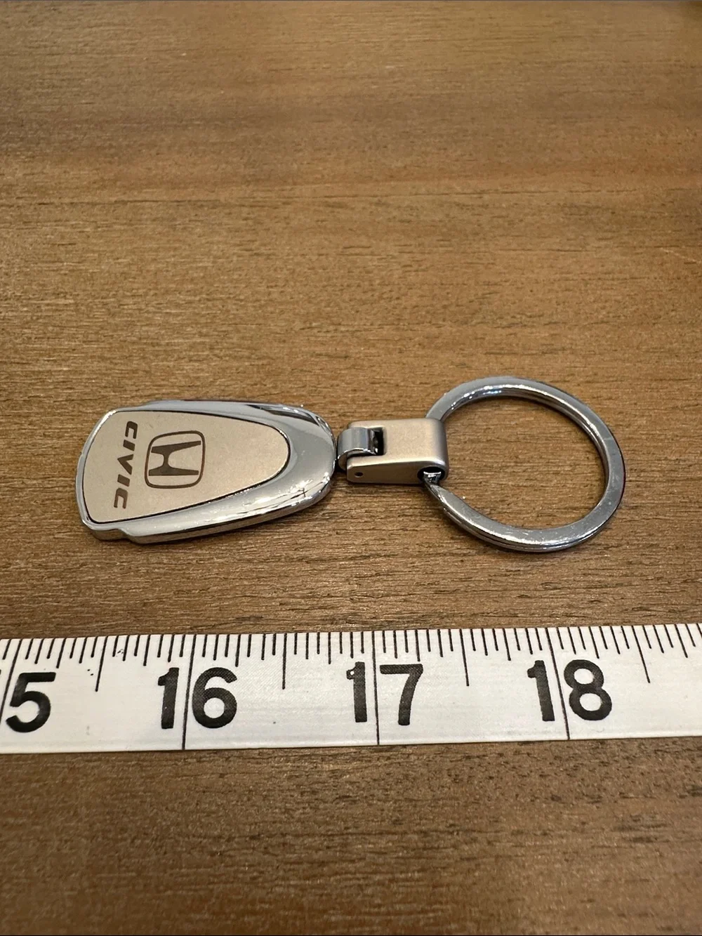 Civic Silver Metal Keychain - Honda Branded Car Accessory